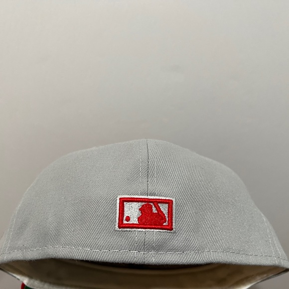 New Era, 59Fifty Fitted Hat, Cincinnati Reds, Grey & Red - Picture 6 of 9